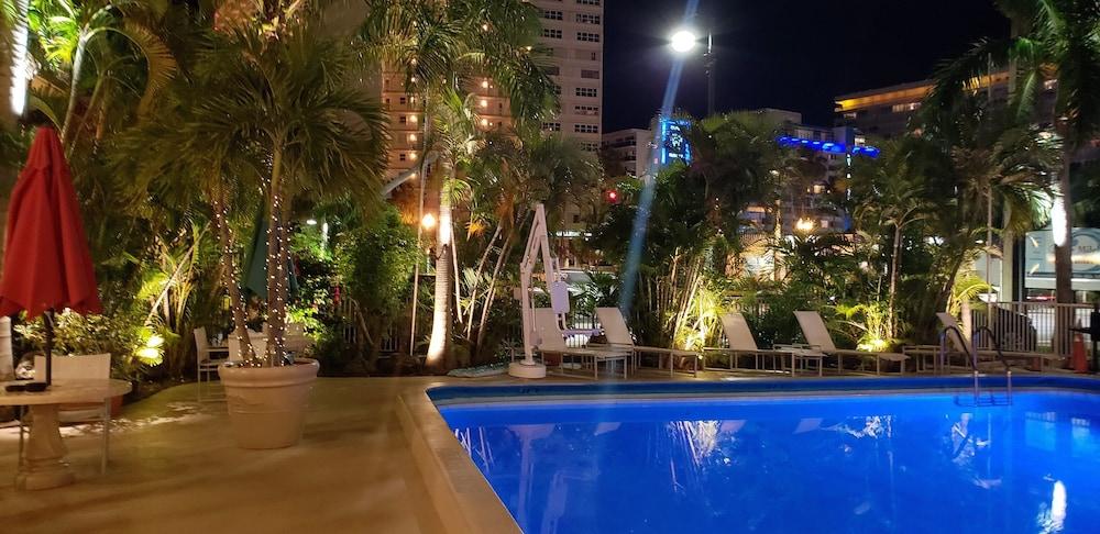 Ocean Mile Hotel Fort Lauderdale Exterior photo
