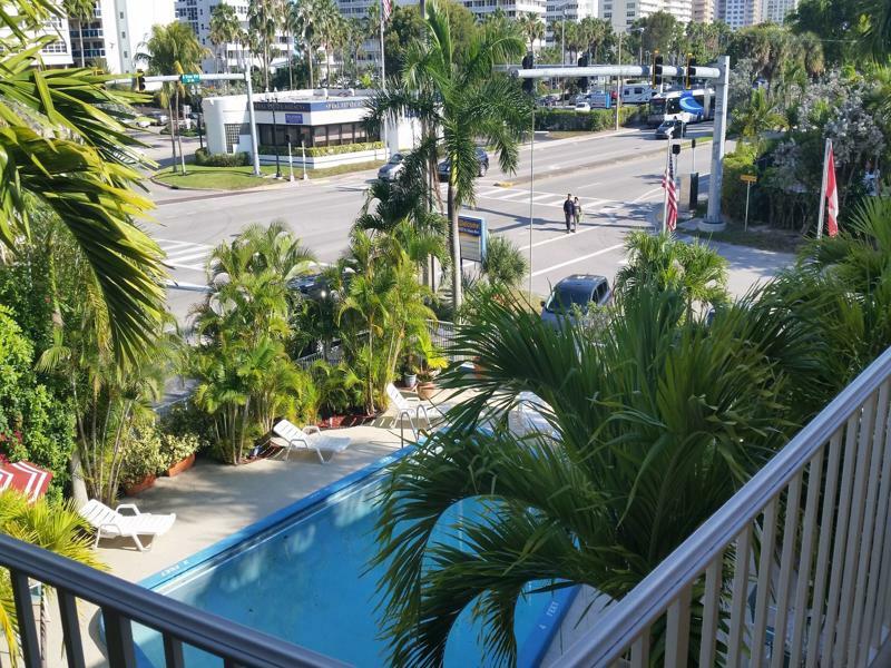 Ocean Mile Hotel Fort Lauderdale Exterior photo